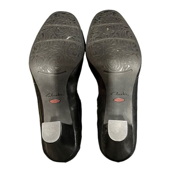 Clarks Artisan bootie black leather side zipper size 9 - Picture 8 of 11